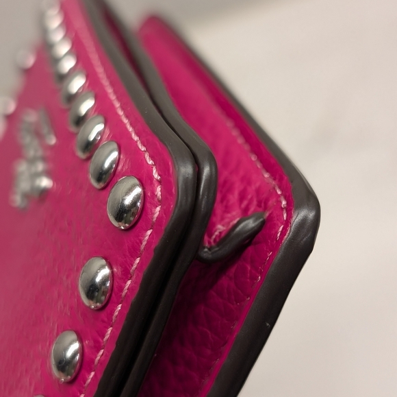 Coach Studded Mini Crossbody Bag w/ Chain. Like New. Fuschia Pink & Silver. - Picture 6 of 16